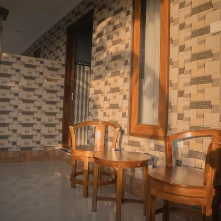 Prasi Sunrise Homestay Toyapakeh Exterior photo
